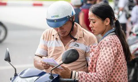 Phe vé hét giá ở sân Mỹ Đình, CĐV quay xe ra quán bia xem Việt Nam đấu Thái Lan