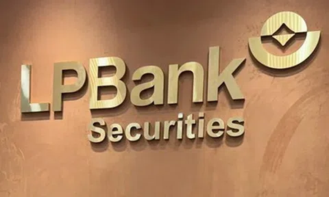 Chứng khoán LPBank đổi tên, cổ phiếu giảm sàn sau chưa đầy một tuần lên HoSE