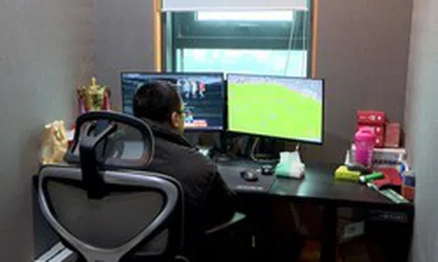 Chi tiết thu lao tiền tỷ của các bình luận viên Xôi lạc TV