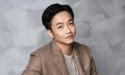 Ít ai biết ngoài Quốc Cường Gia Lai, Cường Đô La còn là ông chủ một công ty bất động sản đang mở rộng hàng nghìn sản phẩm, từng có khách mua nhà chỉ vì tò mò “Cường có làm được không?”