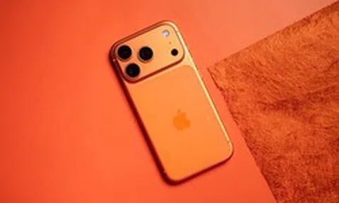 iPhone 17 Pro Max giảm giá trước giờ iPhone 18 Pro ra mắt