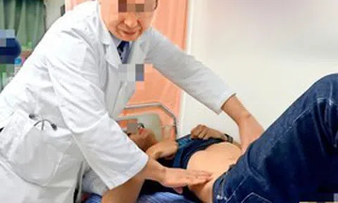 Người đàn ông 26 tuổi có hơn 200 viên sỏi mật vì kiểu ăn uống "vạn người mê"
