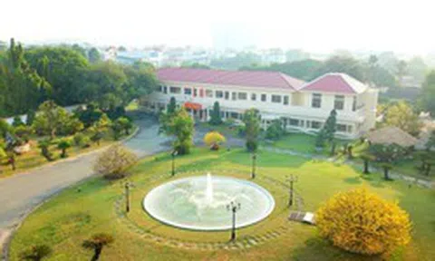 Vừa bị thu hồi hơn 1,45 triệu m2 đất, chân dung doanh nghiệp Nhà nước sở hữu 10.000ha cao su tại Lào, 3 sân golf và nắm 30% công ty sữa FrieslandCampina Việt Nam