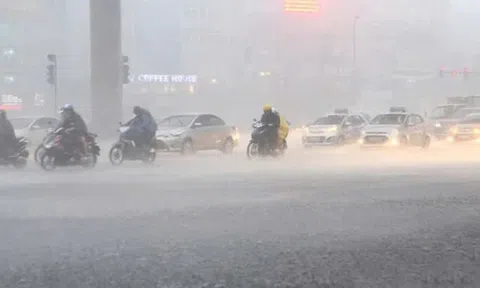 Dự báo thời tiết 14/9/2026: Miền Trung mưa như trút, bao giờ mới ngớt?