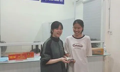 Công an xác minh cọc tiền trị giá 65.000.000 đồng nằm trên đường phố: Bà Nguyễn Thị Tươi SN 1968 lập tức đến công an trình báo