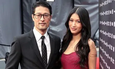 Con gái út Johnny Trí Nguyễn: Xinh đẹp, kín tiếng và tự lập