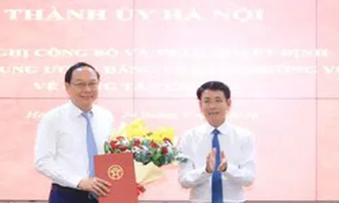 Thứ trưởng Bộ Nông nghiệp và Môi trường làm Trợ lý Bí thư Hà Nội Trần Đức Thắng