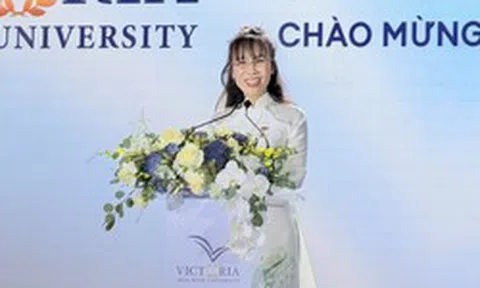 Nữ tiến sĩ mới trở thành người giàu thứ 2 Việt Nam vừa làm một điều đặc biệt