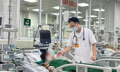 Bác sĩ cảnh báo không chủ quan với vết thương do tre, gỗ, gai đâm