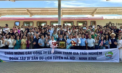 Thử nghiệm tàu cao cấp Hà Nội - Ninh Bình, kết nối các miền di sản