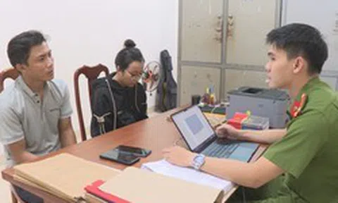 Công an điều tra các giao dịch chuyển khoản ở cửa hàng đồ điện: Bắt Trần Thị Ngọc Trâm 32 tuổi và người yêu