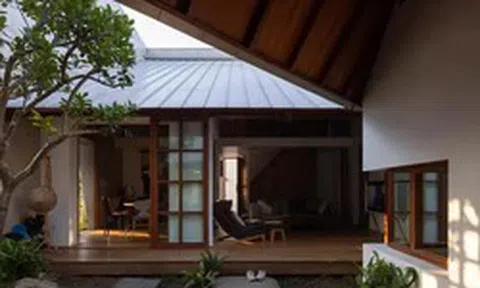 Ngôi nhà đưa khoảng hiên Bắc Bộ vào không gian sống