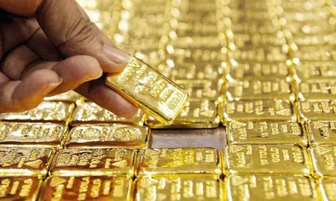 Giá vàng hôm nay (4/10): Chốt tuần, người mua lãi hơn 1 triệu đồng/lượng