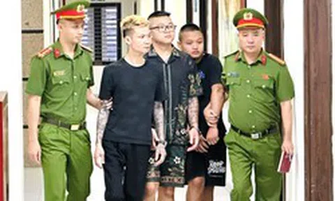 Bắt 2 chủ quán karaoke Hoàng Ngọc Cường và Lê Đỗ Hiếu SN 1998
