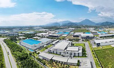 50 tỷ USD vốn ngoại đổ vào Việt Nam, lợi nhuận công ty khu công nghiệp lại giảm tới 80%, SSI chỉ ra 2 cổ phiếu sáng giá giữa nghịch lý này