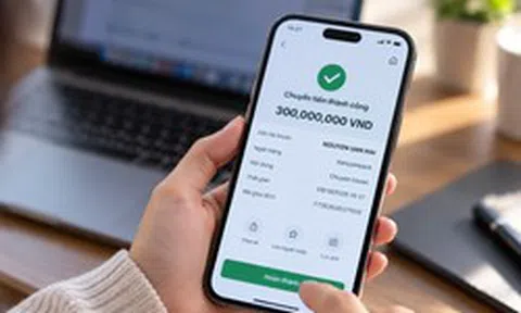 Công an điều tra giao dịch 300 triệu chuyển tiền vào tài khoản NGUYEN VAN HUNG