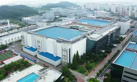 Samsung đưa 100 kỹ sư Việt Nam sang Hàn Quốc học công nghệ bán dẫn, chuẩn bị sản xuất “vàng AI” vừa tăng giá gần 5 lần