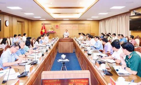 Đoàn Giám sát của Ban Bí thư Trung ương Đảng làm việc với Bộ GD&ĐT