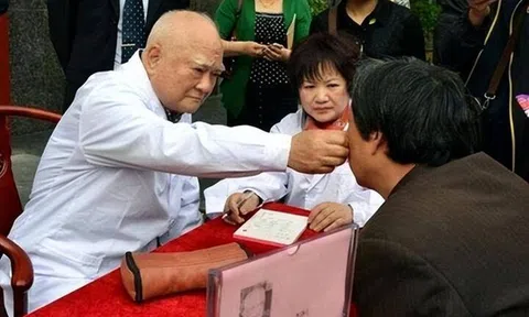 Danh y 90 tuổi tiết lộ bí quyết sống khỏe: Đừng bỏ qua điều số 1