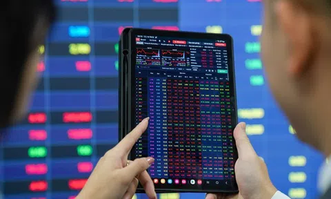VN-Index hồi phục, nhà đầu tư vẫn cần tiếp tục chú ý