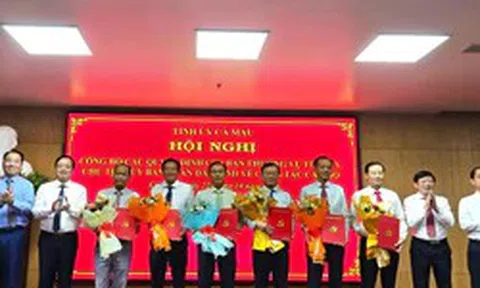 Công bố quyết định của Ban Bí thư Trung ương Đảng và Ban Thường vụ Tỉnh uỷ Cà Mau về công tác cán bộ