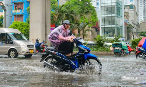 Miền Trung sắp có mưa to dồn dập, tâm điểm ở đâu?