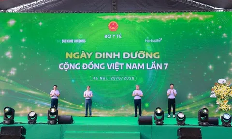 Herbalife Việt Nam đồng hành cùng Báo Sức khỏe & Đời sống tổ chức Ngày Dinh Dưỡng Cộng Đồng Việt Nam lần 7 tại Hà Nội để tiếp tục khuyến khích lối sống lành mạnh