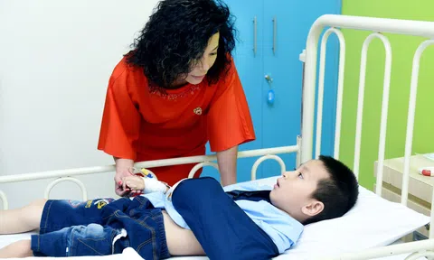 Quỹ Nâng bước tuổi thơ: Mở ra tương lai mới cho trẻ bị dị tật bẩm sinh