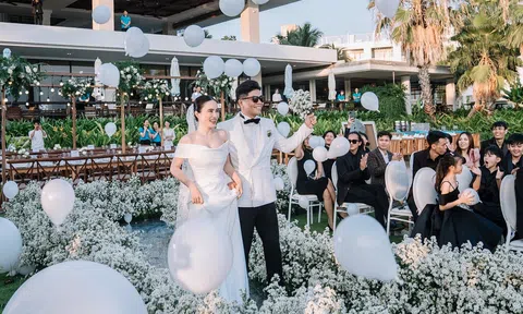 10 năm yêu thương và gắn bó của cặp đôi Cường Trần – Huyền Trang
