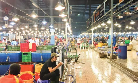 Mỗi ngày chợ nông sản Thủ Đức đón hơn 3.700 tấn hàng