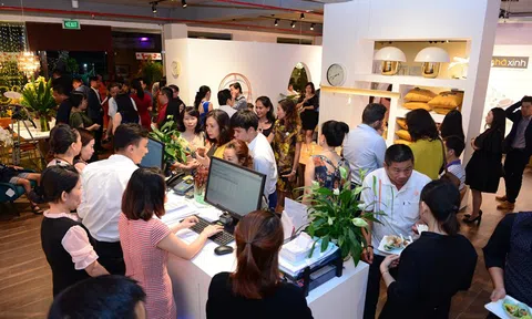 AKA ra mắt showroom Nhà Xinh thứ 9