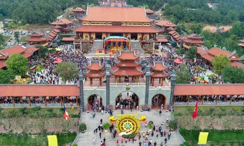 Quảng Ninh: Dừng hoạt động các trang thông tin chưa được cấp phép của chùa Ba Vàng