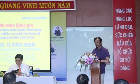 Tiếp tục trao quyền chủ động cho các ngân hàng thương mại