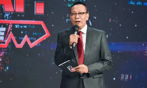 Nhà báo Lại Văn Sâm lên tiếng về tin đồn sở hữu biệt thự dát vàng