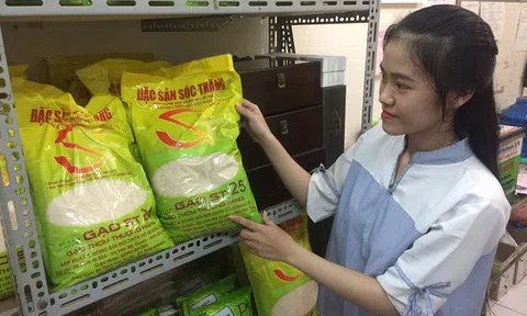 Gạo ST25 ngon nhất thế giới liên tục cháy hàng tại TP HCM