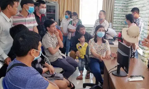 Bình Dương: Hàng trăm người kéo đến công ty bất động sản đòi đất