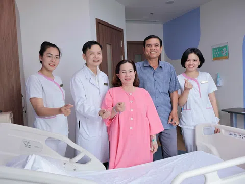 Xuất huyết sau mãn kinh kéo dài, người phụ nữ bất ngờ phát hiện ung thư