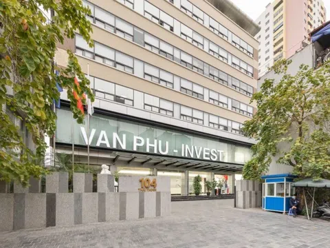FiinRatings: Rủi ro đòn bẩy tài chính của Văn Phú Invest ở mức cao