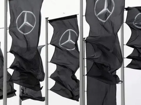 Mercedes-Benz thu hồi lại gần 1 triệu xe sản xuất từ năm 2004 đến 2015