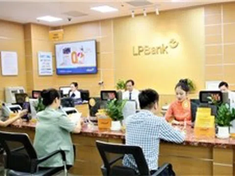 Ngân hàng tăng trưởng lợi nhuận nhờ tối ưu hóa dịch vụ