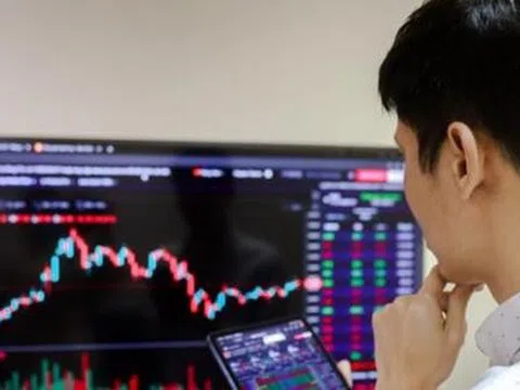 Nghỉ Tết xong mua cổ phiếu gì?