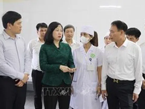 Bộ trưởng Bộ Y tế: Hải Phòng cần giao trách nhiệm cho lãnh đạo xã, phường trong phòng, chống bệnh sởi