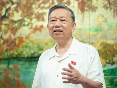 Tổng Bí thư: Tại sao có tiền không tiêu được, phải vay nước ngoài?