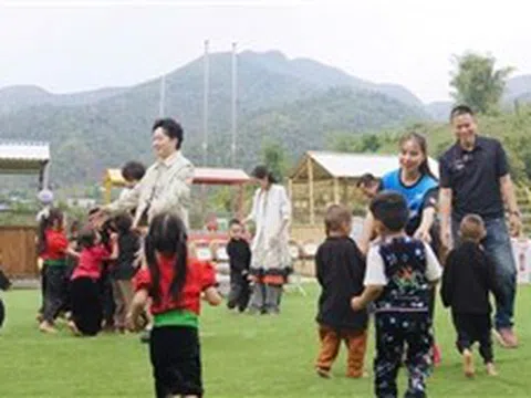 Ca sĩ Tùng Dương ra mắt MV 'Đừng buồn phiền nữa'
