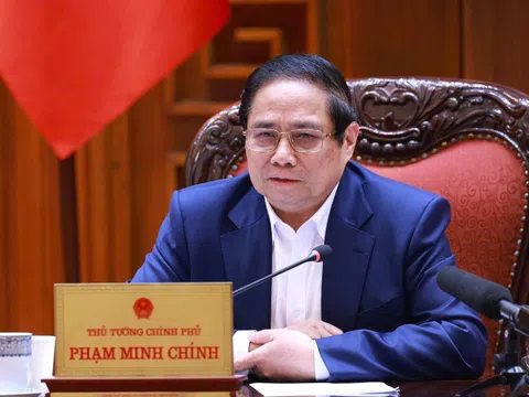 Thủ tướng: Tìm những điểm đột phá để xây dựng 2 nghị quyết của Bộ Chính trị về giáo dục - đào tạo và chăm sóc sức khỏe nhân dân