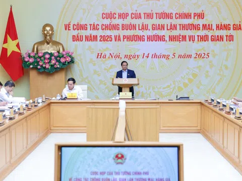 Thủ tướng: Buôn lậu, hàng giả là vấn đề lớn, phải ngăn chặn, đẩy lùi và chấm dứt