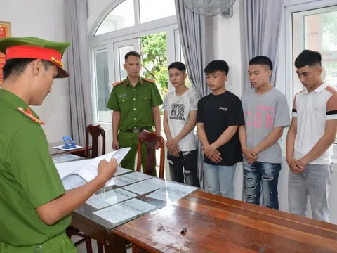 Khởi tố nhóm thanh niên dùng ná cao su đuổi đánh người giữa phố
