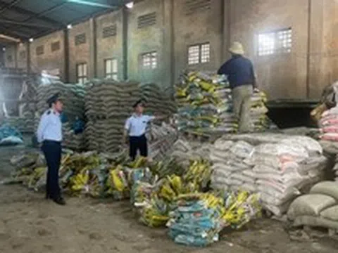 Thanh Hóa: Xử lý vụ phát hiện hơn 67 tấn phân bón giả mạo nhãn hiệu