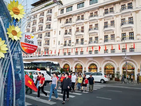 TPHCM: Rực rỡ cờ hoa, khát vọng và dấu ấn những thương hiệu ngân hàng
