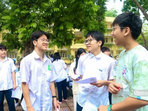 Bản tin 21/5: Tỉ lệ chọi vào lớp 10 trường chuyên Ngoại ngữ cao nhất